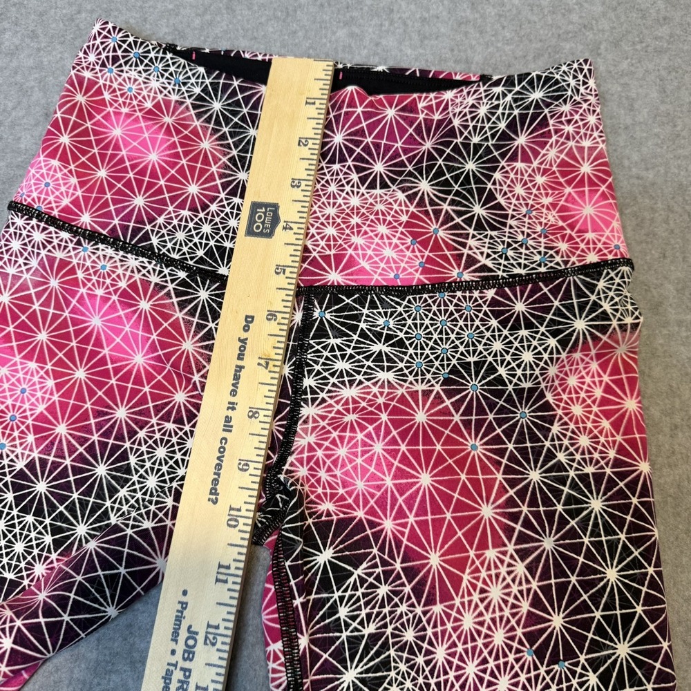 Victorias Secret Sport Knockout Leggings SIZE S Pink Black Sacred Geo Star Print - Picture 5 of 9